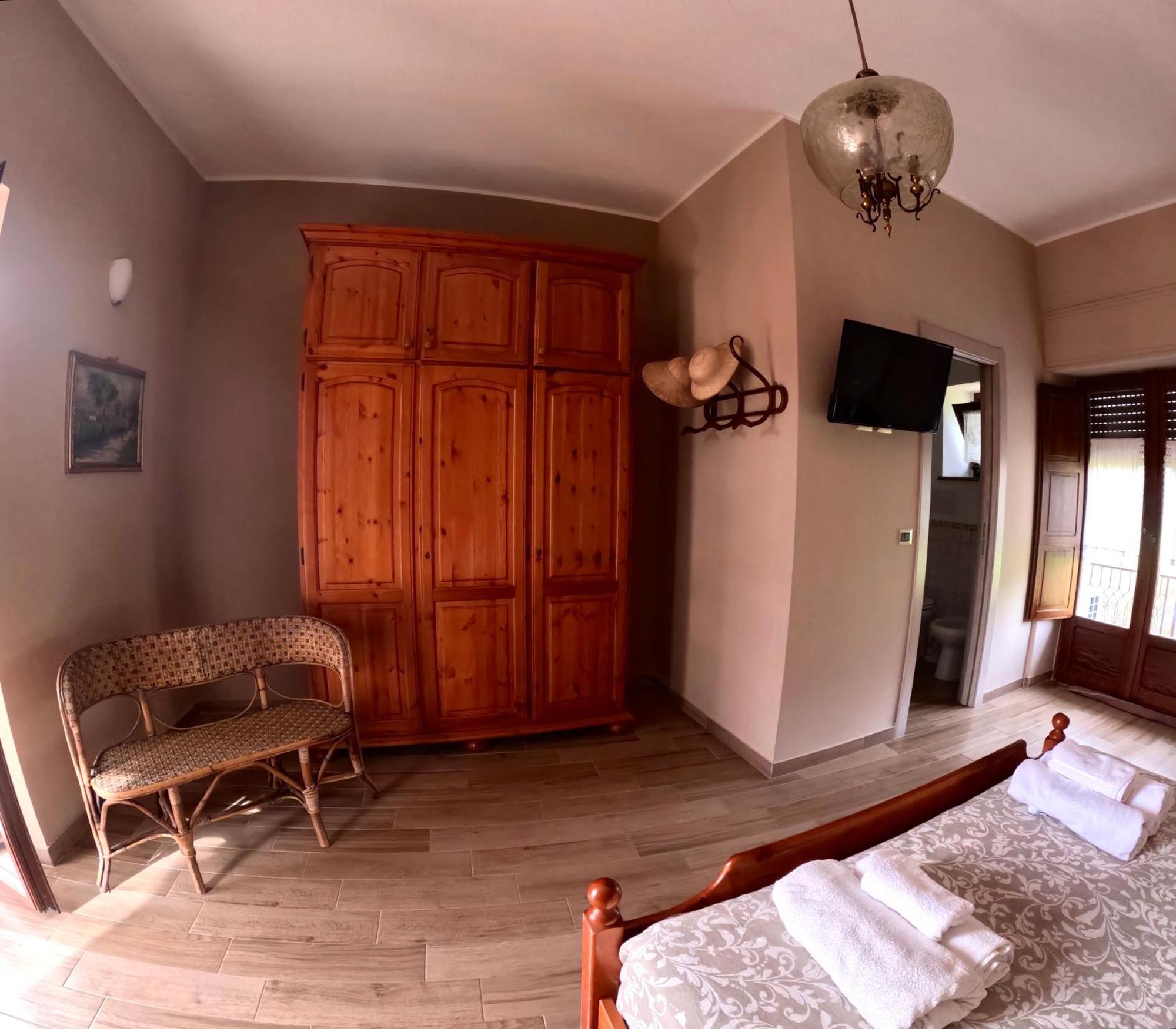 B&B A Casa Di Maybe カゼルタ エクステリア 写真
