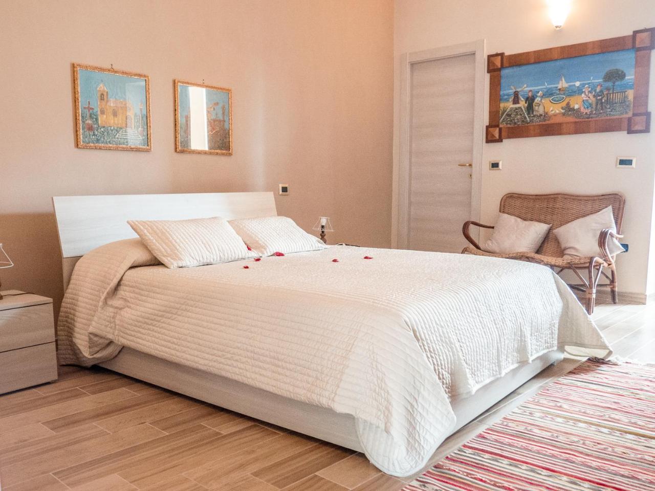 B&B A Casa Di Maybe カゼルタ エクステリア 写真